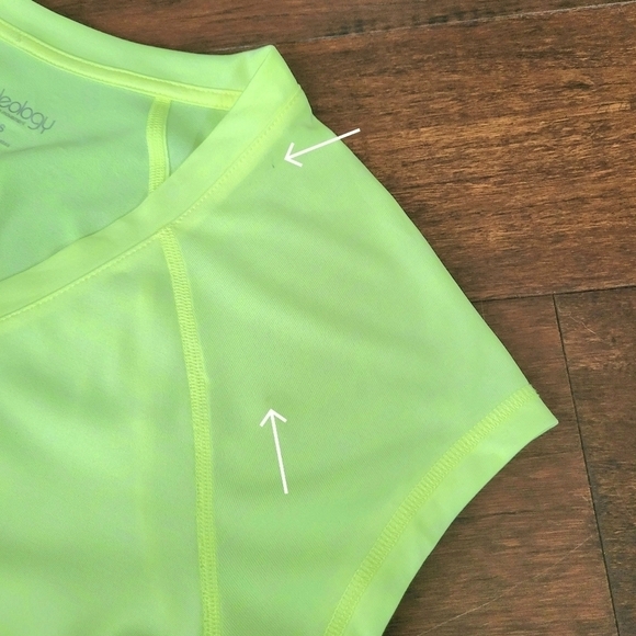 Ideology Short Sleeve V-Neck Relaxed Fit T-Shirt Women's S Highlighter Yellow - Picture 8 of 10